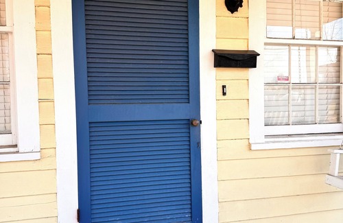 Selma House | The Yellow Bungalow. Located in Selma's charming historic district!