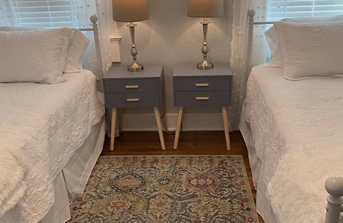 Georgetown House | The Yellow Door