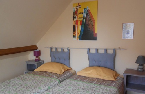 Aubigny House | The "Yellow" room for two people