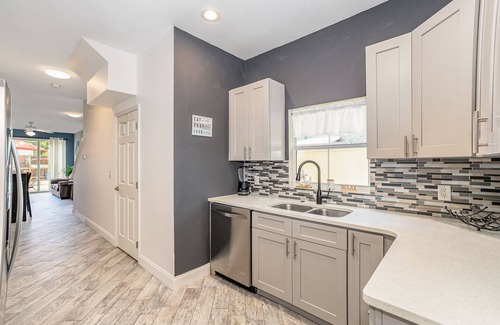 Port Canaveral House | The Yellow Townhouse