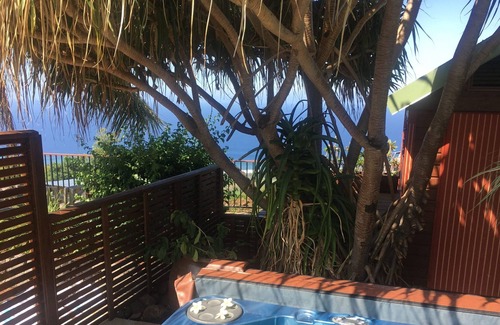 Piton Saint-Leu Apartment | The Ylang Ylang **** Studio comfort, sea view, pool & spa
