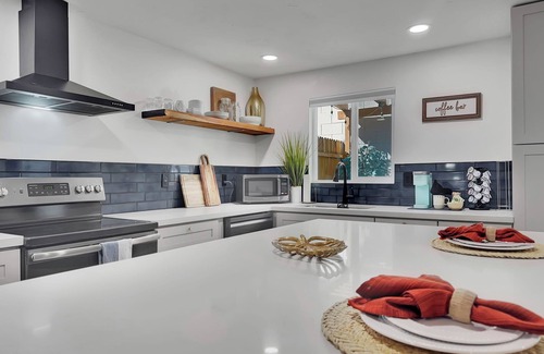 Mesa Apartment | The Zen Den Studio 1nPool-Gym