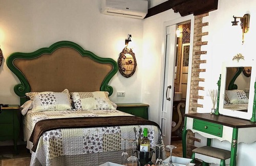 Almagro Apartment | Theater Retreat (Bajo B)