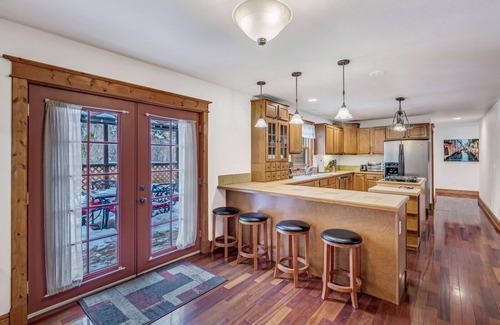 Glenwood Springs House | Theater Room, Game Room, Hot Tub, Family/Group Friendly, Private Location