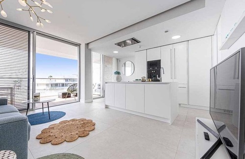 Estepona Apartment | TheEdgeByTheSea Seashell