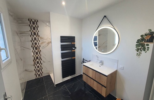 Guecelard House | Theme house Le Mans 66