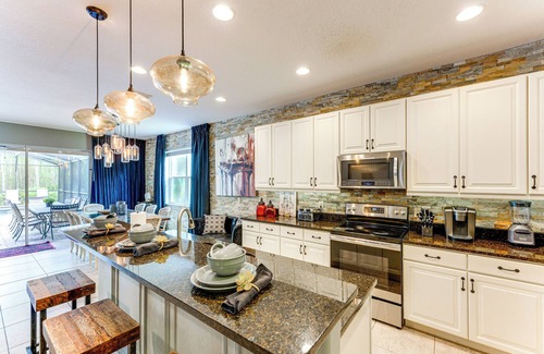 Watersong Villa | Themed Rooms, Pool & More! Custom Davenport Villa