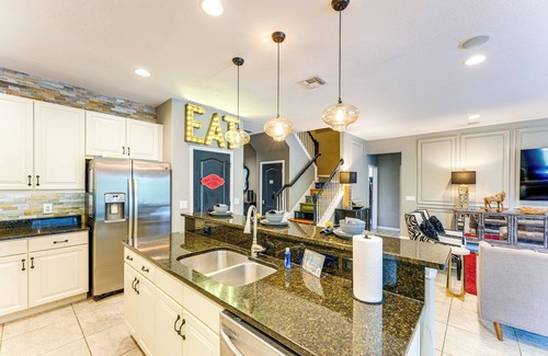 Watersong Villa | Themed Rooms, Pool & More! Custom Davenport Villa