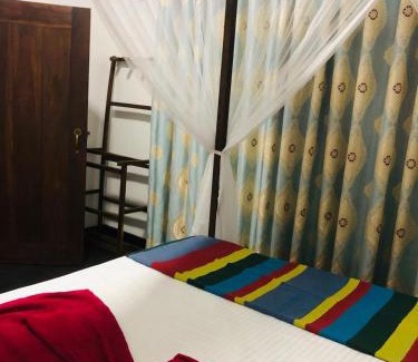 Thalaramba Villa | Thesara Guest & Villa
