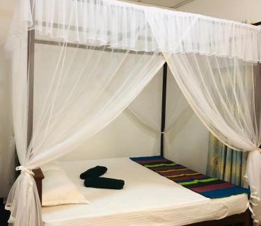 Thalaramba Villa | Thesara Guest & Villa