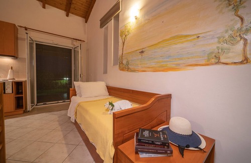 Pylos-Nestoras House | Thetis House