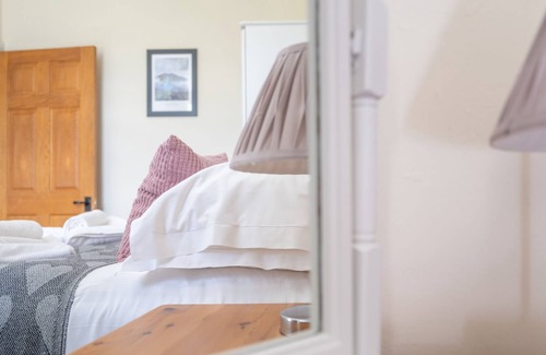 Near Sawrey Apartment | Thirlmere - Two Bedroom Apartment, Sleeps 4