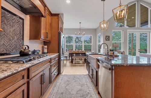 Townsend House | This amazing home has so much to offer ! located near the Great Smoky Mountains