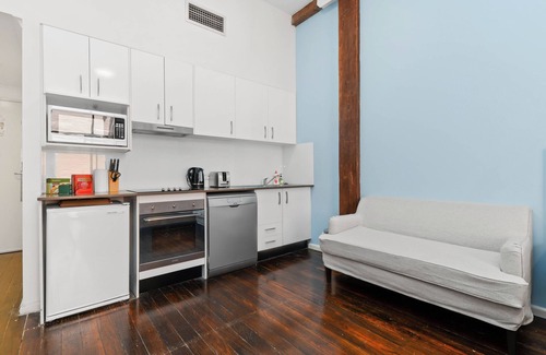 Pyrmont Apartment | This apartment is a 0 bedroom(s), 1 bathrooms, located in Pyrmont, New South Wales.
