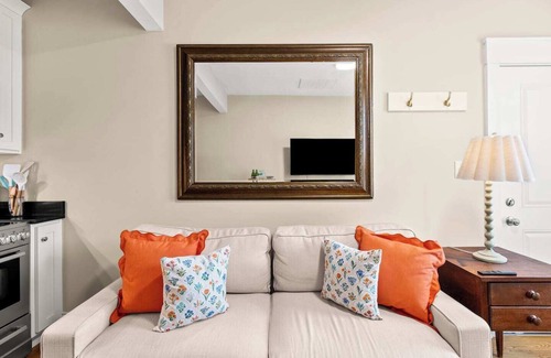 Woodward Heights Apartment | This apartment is a 1 bedroom(s), 1 bathrooms, located in Lexington, KY.