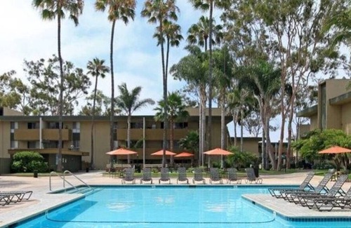 Crown Point Apartment | This apartment is a 1 bedroom(s), 1 bathrooms, located in San Diego, CA.