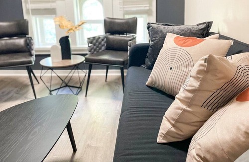 North Upper Street Apartment | This apartment is a 3 bedroom(s), 1 bathrooms, located in Lexington, KY.