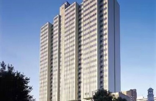 Downtown Harrisburg Apartment | This apartment is a 1 bedroom(s), 1 bathrooms, located in Harrisburg, PA.