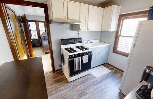Indianapolis Apartment | This apartment is a 1 bedroom(s), 1 bathrooms, located in Indianapolis, IN.