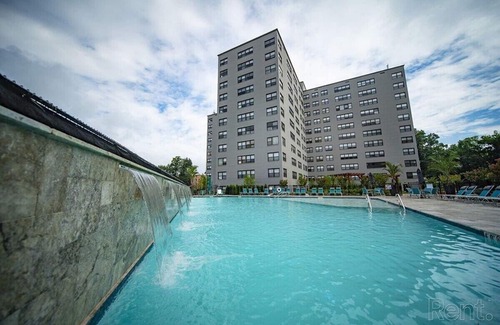 Germantown Apartment | This apartment is a 2 bedroom(s), 1 bathrooms, located in Philadelphia, PA.