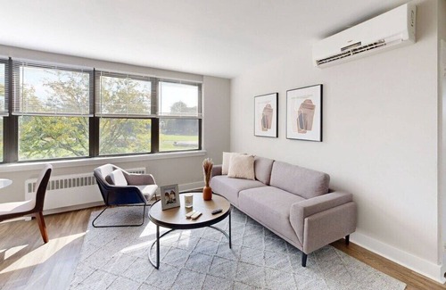 Germantown Apartment | This apartment is a 2 bedroom(s), 1 bathrooms, located in Philadelphia, PA.