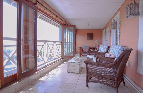 Umhlali Apartment | This apartment is a 3 bedroom(s), 2 bathrooms, located in Dolphin Coast, KwaZulu-Natal.