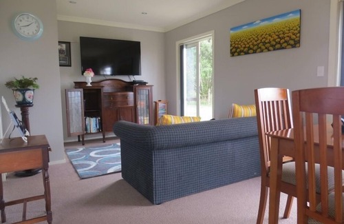 Miranda House | This beautiful cottage welcomes you with unique br
