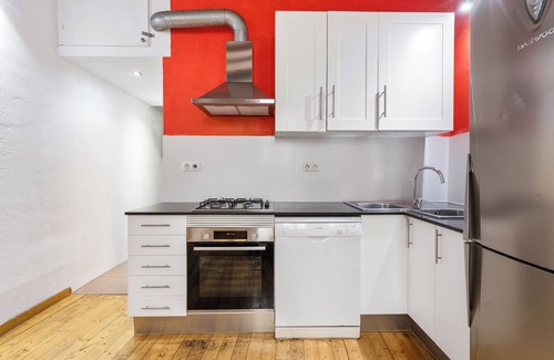 La Ribera Apartment | This beautifully designed 2-bedroom apartment is located in the vibrant El Born neighborhood.