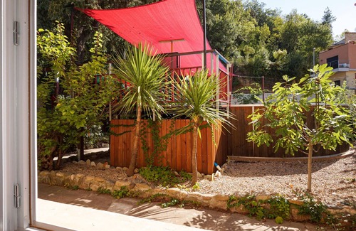 Lamalou-les-Bains House | This charming vacation home with a lot of charm is the ideal setting for a nice vacation.