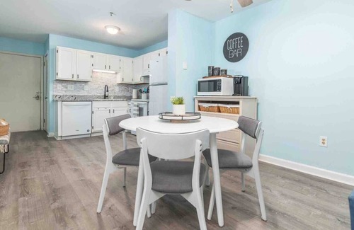 Palmetto Dunes Condo | This condominium is a 2 bedroom(s), 2 bathrooms, located in Hilton Head Island, SC.