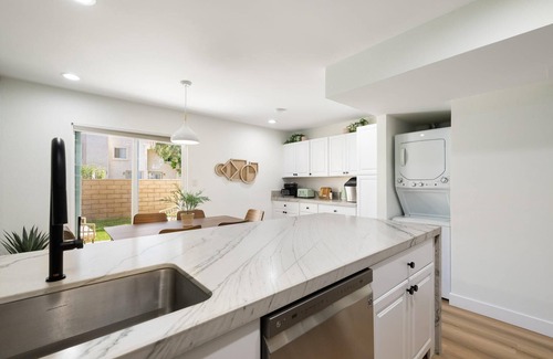 Indio Condo | This condominium is a 2 bedroom(s), 1.5 bathrooms, located in Indio, CA.