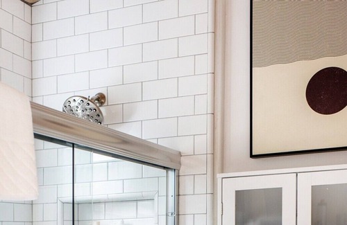 Montecito Cottage | This cottage is a 0 bedroom(s), 1 bathrooms, located in Montecito, CA.