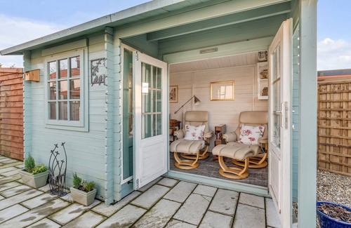Norwich Cottage | This cottage is a 2 bedroom(s), 1.5 bathrooms, located in Norwich, Norfolk.