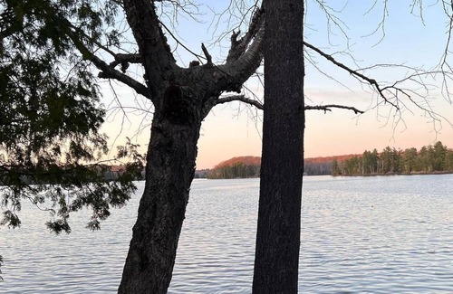 Seguin Cabin | This cottage is a 3 bedroom(s), 1 bathrooms, located in Parry Sound, , ON .