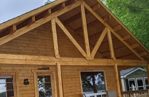 Seguin Cabin | This cottage is a 3 bedroom(s), 1 bathrooms, located in Parry Sound, , ON .