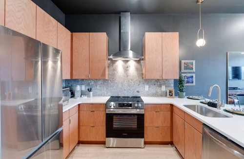 Talbot's Corner Apartment | This could have been Last Night!
