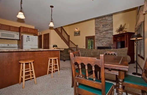 Townsend Cottage | This country cottage located near the Great Smoky National Park
