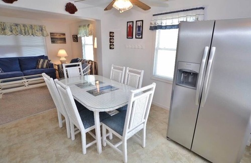 Nags Head House | This cozy townhome has everything you need for an enjoyable and relaxing Outer Banks vacation.