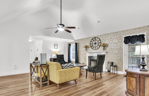 Gainesville House | This home has everything! Over 5000 sq ft of living space!