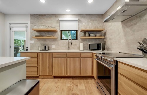 Telogia House | This home is truly exceptional! Stay at the newly updated White Pelican!