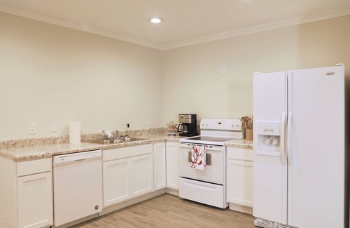 High Point House | This house is a 1 bedroom(s), 1 bathrooms, located in High Point, NC.