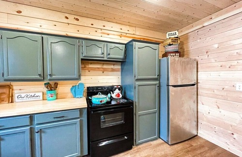 Clay City House | This house is a 3 bedroom(s), 1.5 bathrooms, located in Clay City, KY.