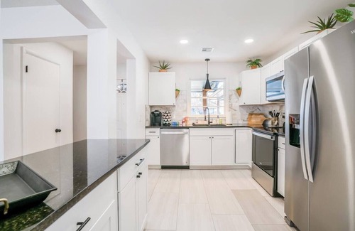 Wichita House | This house is a 4 bedroom(s), 1.5 bathrooms, located in Wichita, KS.