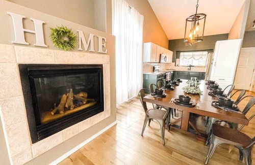 Palmer Lake House | This house is a 5 bedroom(s), 3 bathrooms, located in Palmer Lake, CO.