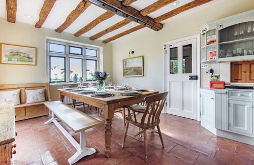 Broadway House | This house is a 6 bedroom(s), 3.5 bathrooms, located in Cotswolds, .
