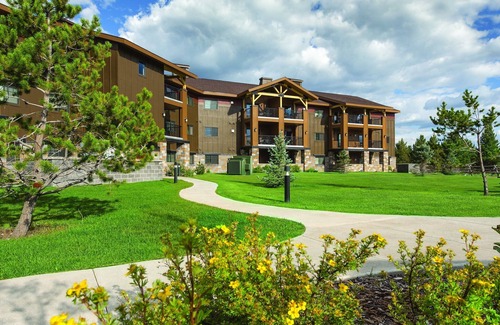 West Yellowstone Resort | This is a National Treasure to behold !