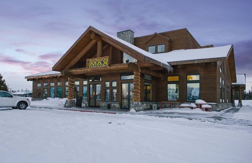 West Yellowstone Resort | This is a National Treasure to behold !