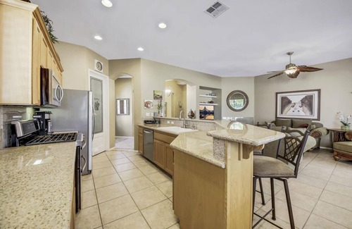 Indio Villa | This is it! 4+3! EV charger, pool/spa, BBQ, bar!