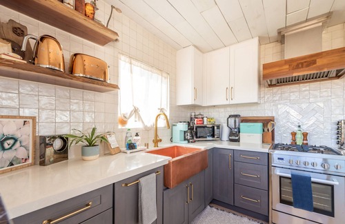 Landers House | ◇THIS IS IT◇ Landers Desert Getaway 15 min to Joshua Tree, 1 BR/1BATH