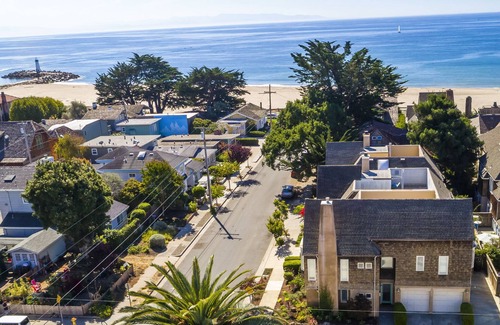 Seabright House | This is the dream vacation house you’ve been searching for just one half block from Seabright Beach!
